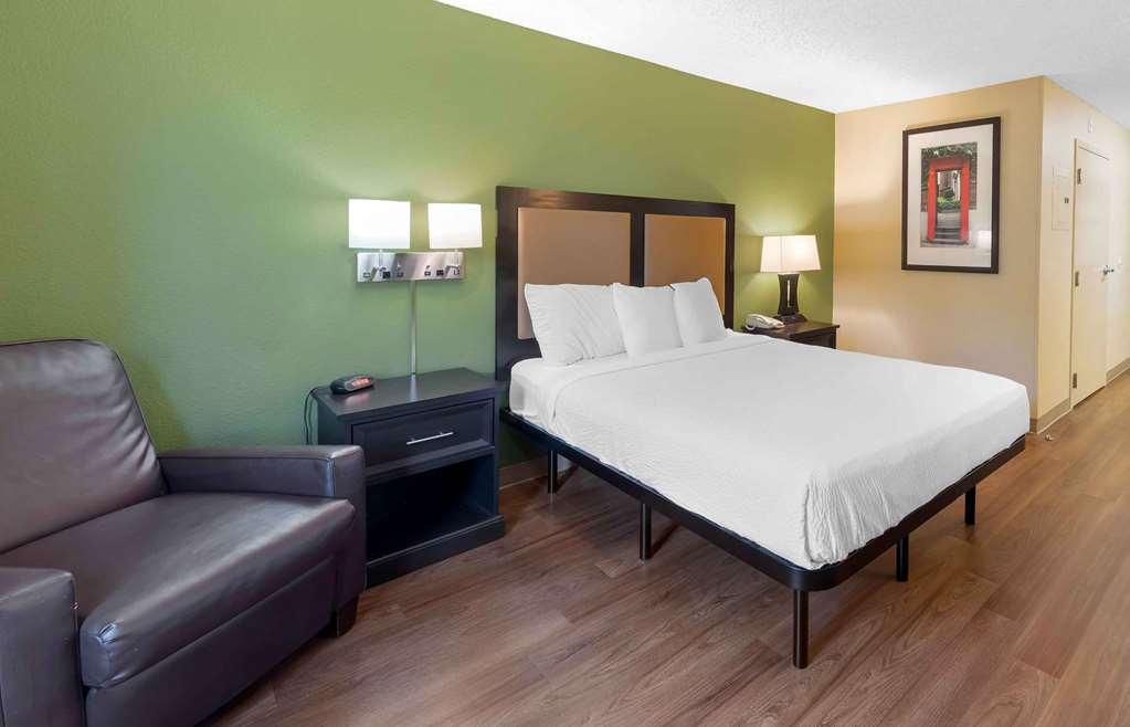 Extended Stay America Suites - Wichita - East Habitación foto