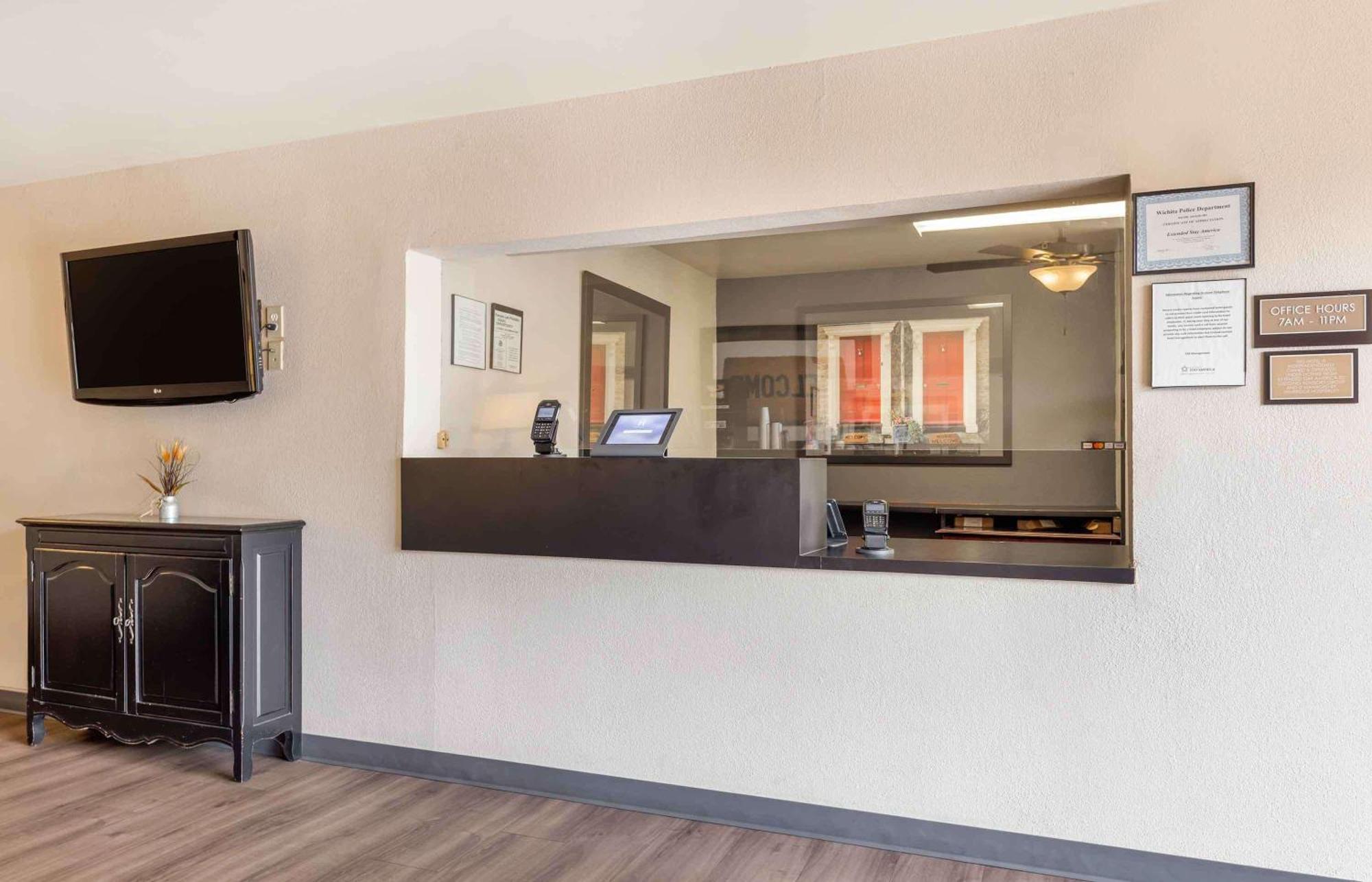 Extended Stay America Suites - Wichita - East Exterior foto